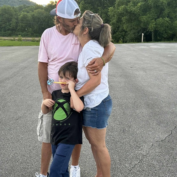 Meet your Posher, Kendra - Picture 9 of 9